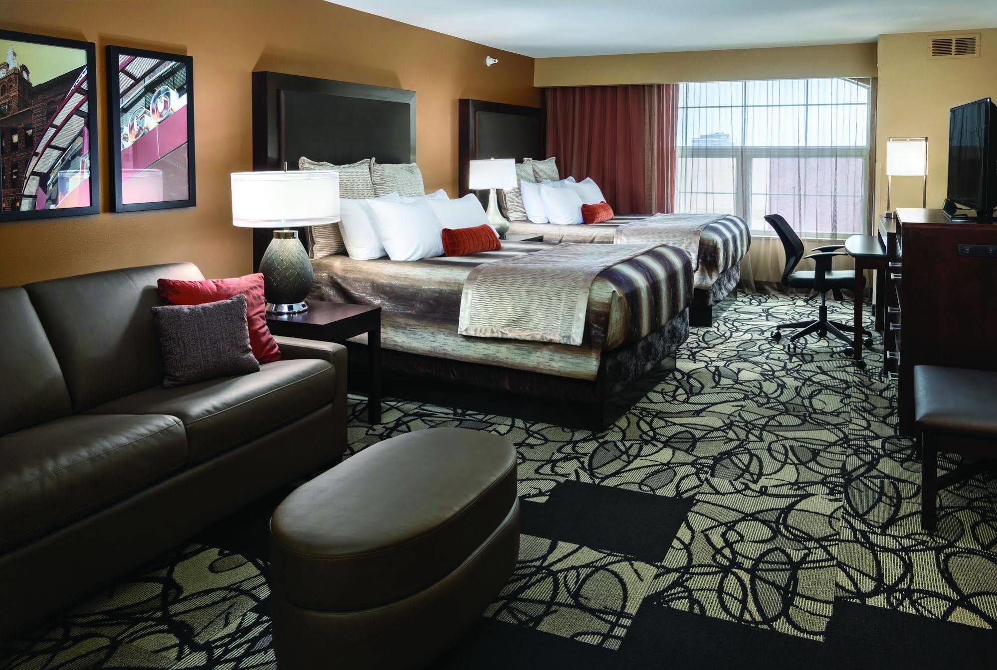 ClubHouse Hotel&Suites Fargo Eksteriør bilde